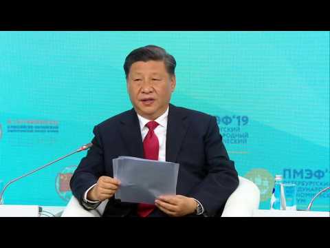 Presidents Putin and Xi attend plenary session of SPIEF