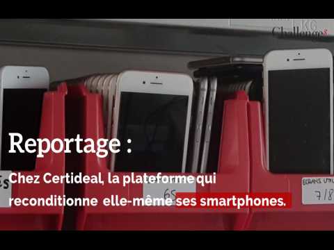 Reportage : Chez Certideal, la plateforme qui reconditionne elles-mêmes ses smartphones