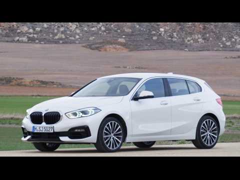 The all-new BMW 1 Series – BMW 118i, Model Sportline Driving Video