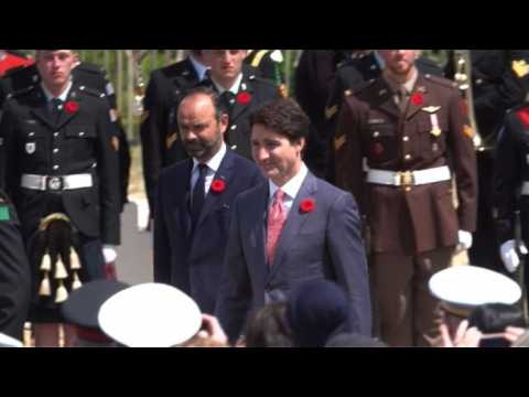 D-Day anniversary: French and Canadian PMs attend joint ceremony