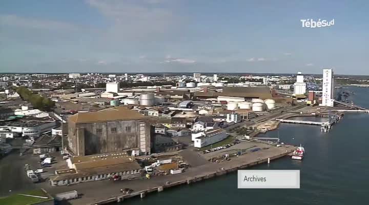 Lorient. Port de commerce : nouvelle convention pour la barge incendie (Le Télégramme)