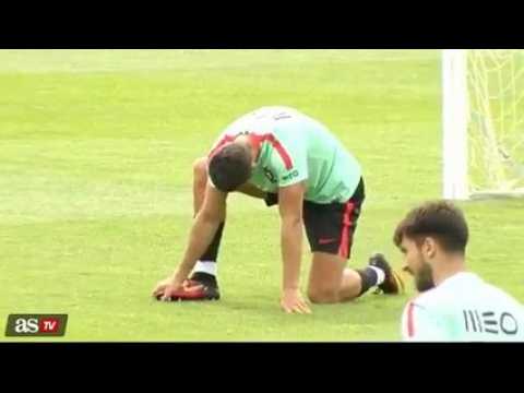 13449671_113062225785068_397264546_n.mp4