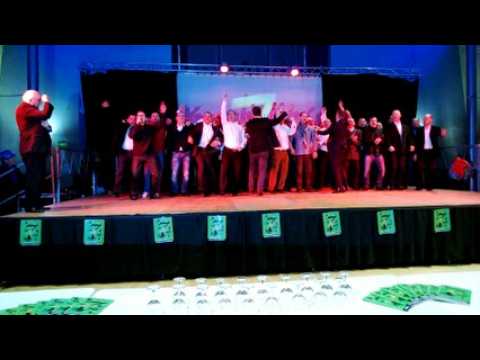 Chansons des conscrits de la « 7 » de Villefranche-sur-Saône : les 50 ans!