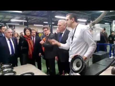 Jean-Marc Ayrault en visite chez Focal JM Lab à Saint-Etienne