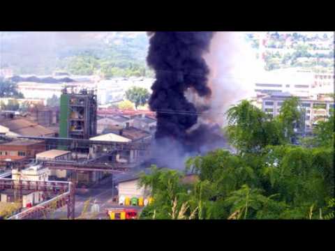Incendie dans une usine chimique à Saint-Fons