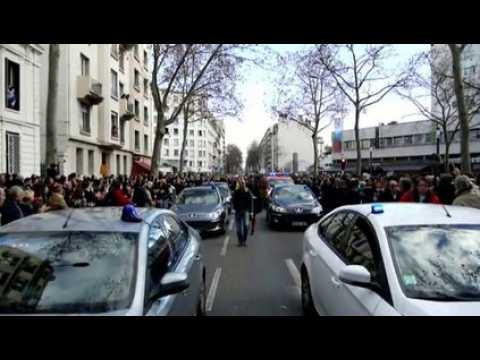300 000 personnes à Lyon pour Charlie