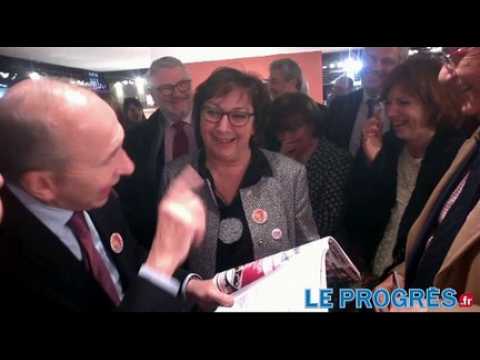 Lyon : quand Gérard Collomb, hilare, lit son horoscope à Laurent Wauquiez