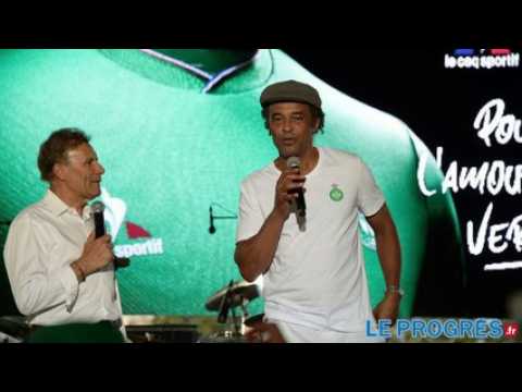 Yannick Noah et Roland Romeyer en duo pour "Le lion est mort ce soir"