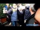 Nicolas Sarkozy  en mode "selfie" a... - Label : Le Progrès - Category : News