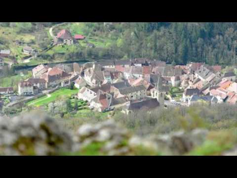 Village préféré des Français : Jean-Marie Villain, charcutier de Mouthier-Haute-Pierre défend sa commune