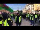 Gilets jaunes à Belfort : le cortège passe devant la gare