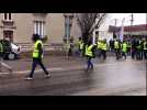 Les gilets jaunes défilent dans les rues barisiennes