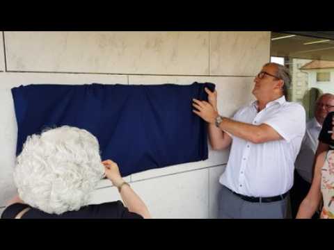 Inauguration du funérarium du Grand Pontarlier par le maire Patrick Genre et la première adjointe Marie-Claude Masson