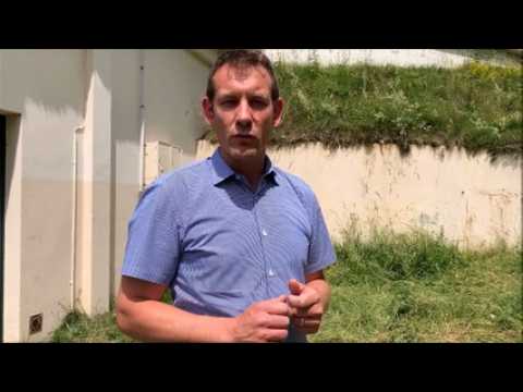 Sylvain Charrière explique pourquoi la pompe du réservoir de Château Chastain a été remplacée