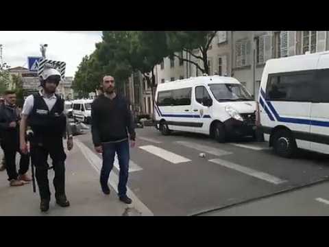 Manifestation des gilets jaunes : dispersion tendue rue Henri Bazin à Nancy