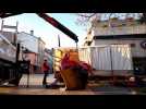 Nancy : installation d'une des œuvres monumentales de Richard Orlinski