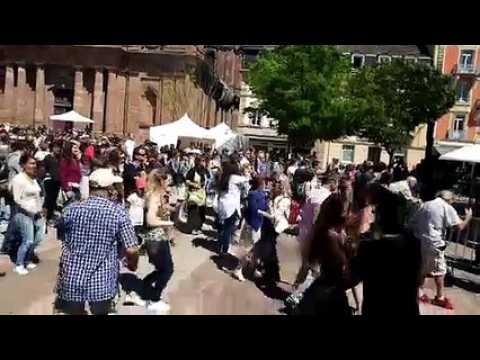 Fimu 2019 à Belfort : on danse la rumba place d'armes avec les Mexicains de Capsicum Orquesta