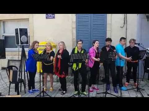 Concert du groupe vocal "Why Note Color"  dans le cadre de la fête de la musique, place du château à Lunéville