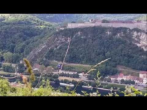 Besançon : traversée réussie sur la high line au fort de Bregille
