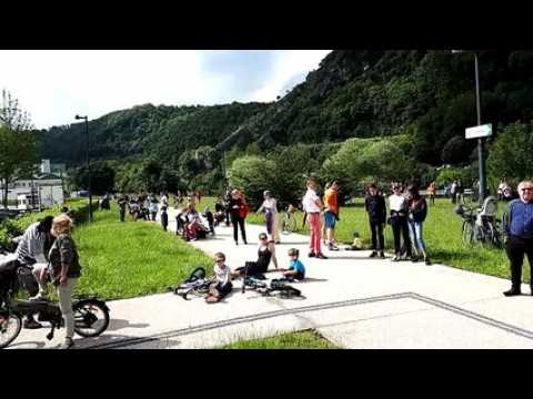 Besançon : plus de 200 personnes attendent la traversée sur la highline