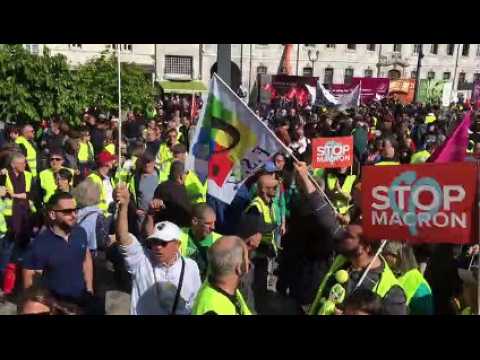 Besançon  : plus de 1200 personnes au départ du défilé du 1er mai