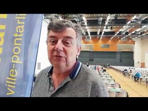 Emmanuel Stefanazzi présente les championnats de France de tarot à Pontarlier