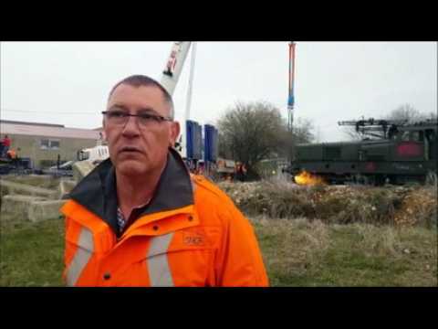 Pontarlier : comment on démantèle une vieille locomotive avec la SNCF