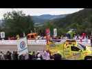La Caravane du Tour passe au Col des Croix