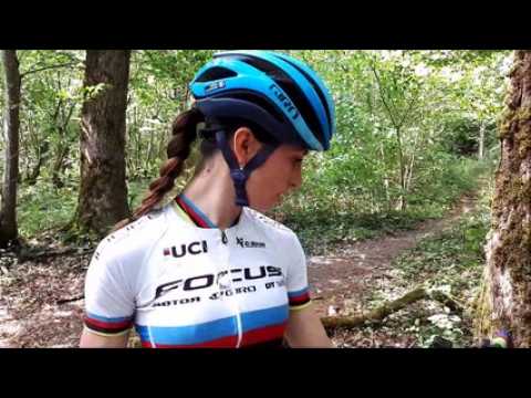 Leçon de VTT avec Coline Clauzure