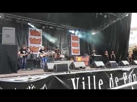 Le Collectif Métissé en répétition avant le concert de ce samedi soir, place Duroc à  Pont-à-Mousson