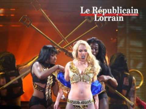 7 500 fans sous le charme de Britney Spears au Galaxie