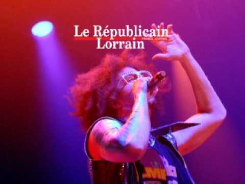 9 000 fans entiers pour un demi LMFAO