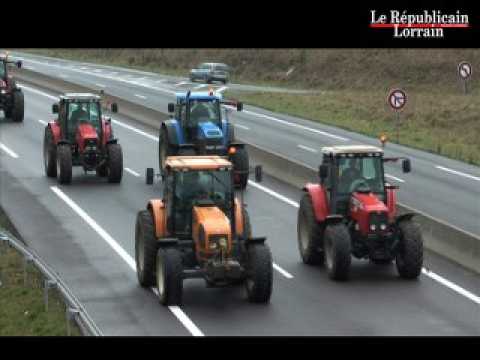 Les tracteurs de la colère débarquent à Metz