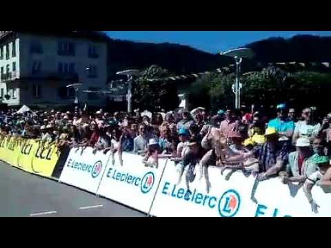 Départ triomphal de la Caravane du Tour de France à Saint-Dié