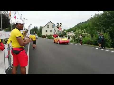 La caravane du Tour de France arrive à Fresse-sur-Moselle