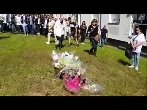 Marche blanche en l'hommage à Zoheir, 24 ans, tué d'une balle à Raon-l'Etape