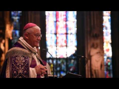 DNA - Extrait de la cérémonie d'hommage  à Tomi Ungerer donnée le vendredi 15 février 2019 dans la cathédrale de Strasbourg