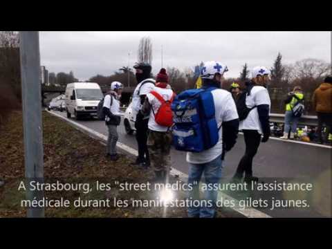DNA - "Street medics" :  les anges gardiens des gilets jaunes