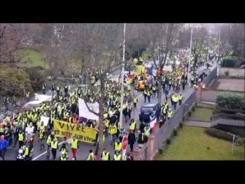 Les gilets jaunes manifestent à Colmar