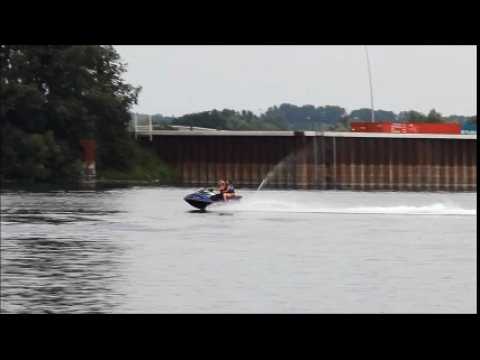 jet ski sur le Rhin avec Nature, sports évasion