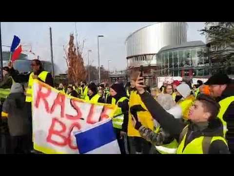 Les gilets jaunes devant la Cour européenne des droits de l'homme à Strasbourg
