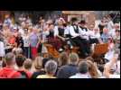 D&eacute;fil&eacute; de l'apr&egrave;s-midi &agrave; la Streisselhochzeit - Label : Les Dernières Nouvelles d'Alsace - Category : News
