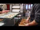 La fabrication de bretzels artisanales dans l'entreprise S'Bretschtelle Eck, à Eckbolsheim DNA