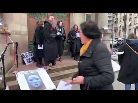 Les avocats manifestent à Mulhouse