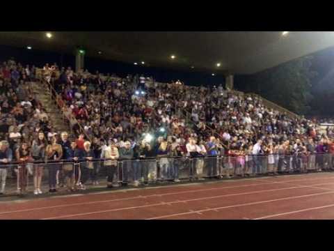 Les spectateurs du feu d'artifice entonne La Marseillaise pour soutenir les Bleus