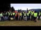 Des gilets jaunes au rond-point du bout du lac à Gérardmer
