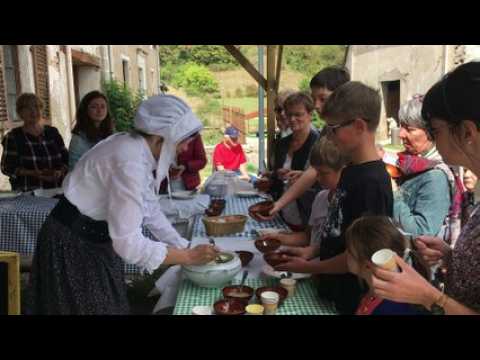 Le premier concours de soupes du village 1900 à Xaronval