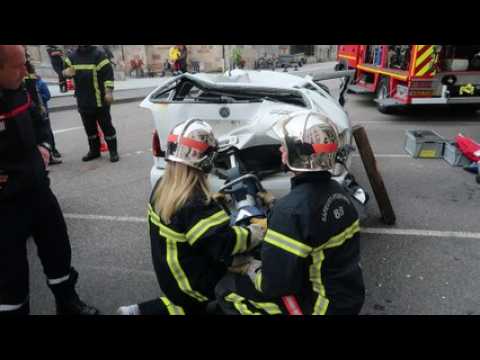 Exercice de désincarcération des sapeurs-pompiers de Remiremont
