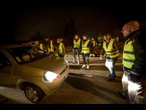 Blocage des gilets jaunes : barrage filtrant au rond-point de Chavelot