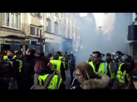 Manifestation régionale de Gilets Jaunes  affrontements rue Leopold Bourg